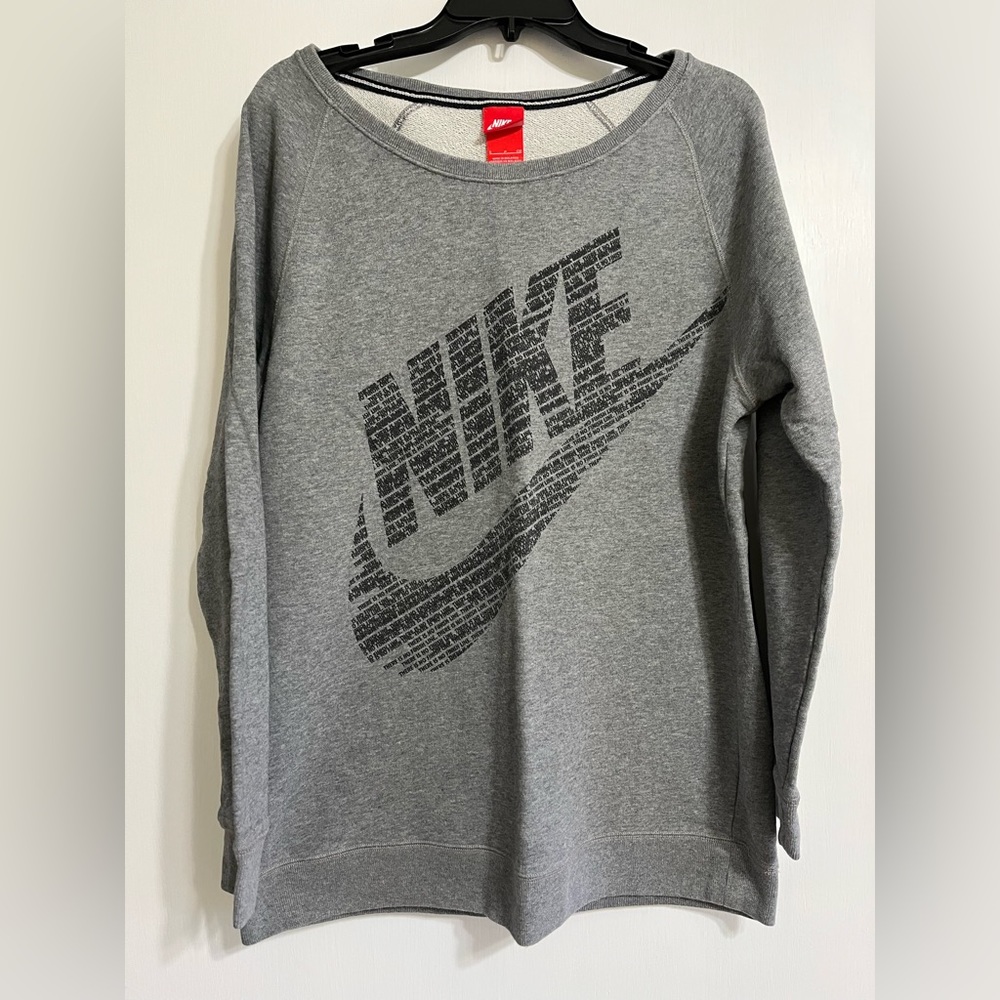 Women’s Nike Crewneck